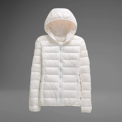 NATHALIE – Elegante Leichtdaunenjacke mit Kapuze