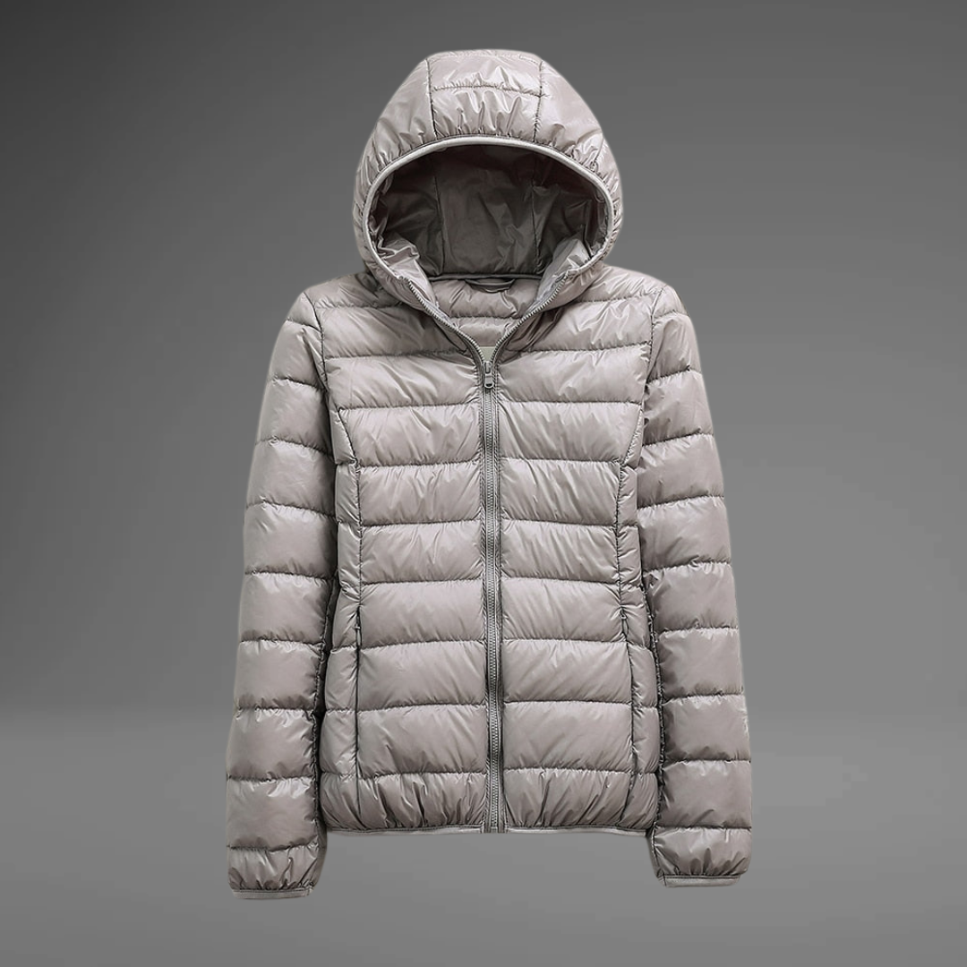 NATHALIE – Elegante Leichtdaunenjacke mit Kapuze