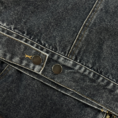 Herren Jeansjacke im Vintage-Stil mit Baseballkragen und tailliertem Schnitt – Hubert