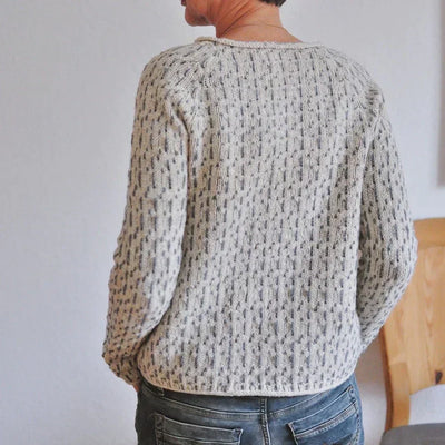 Victoria | Eleganter grauer Pullover mit Bootsausschnitt