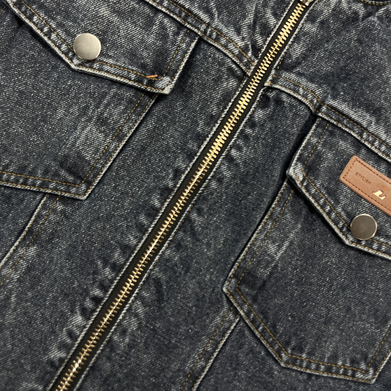 Herren Jeansjacke im Vintage-Stil mit Baseballkragen und tailliertem Schnitt – Hubert