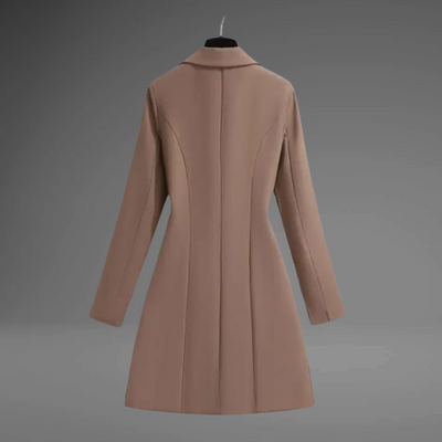 LOUISA – Eleganter Mantel mit Faltendetails