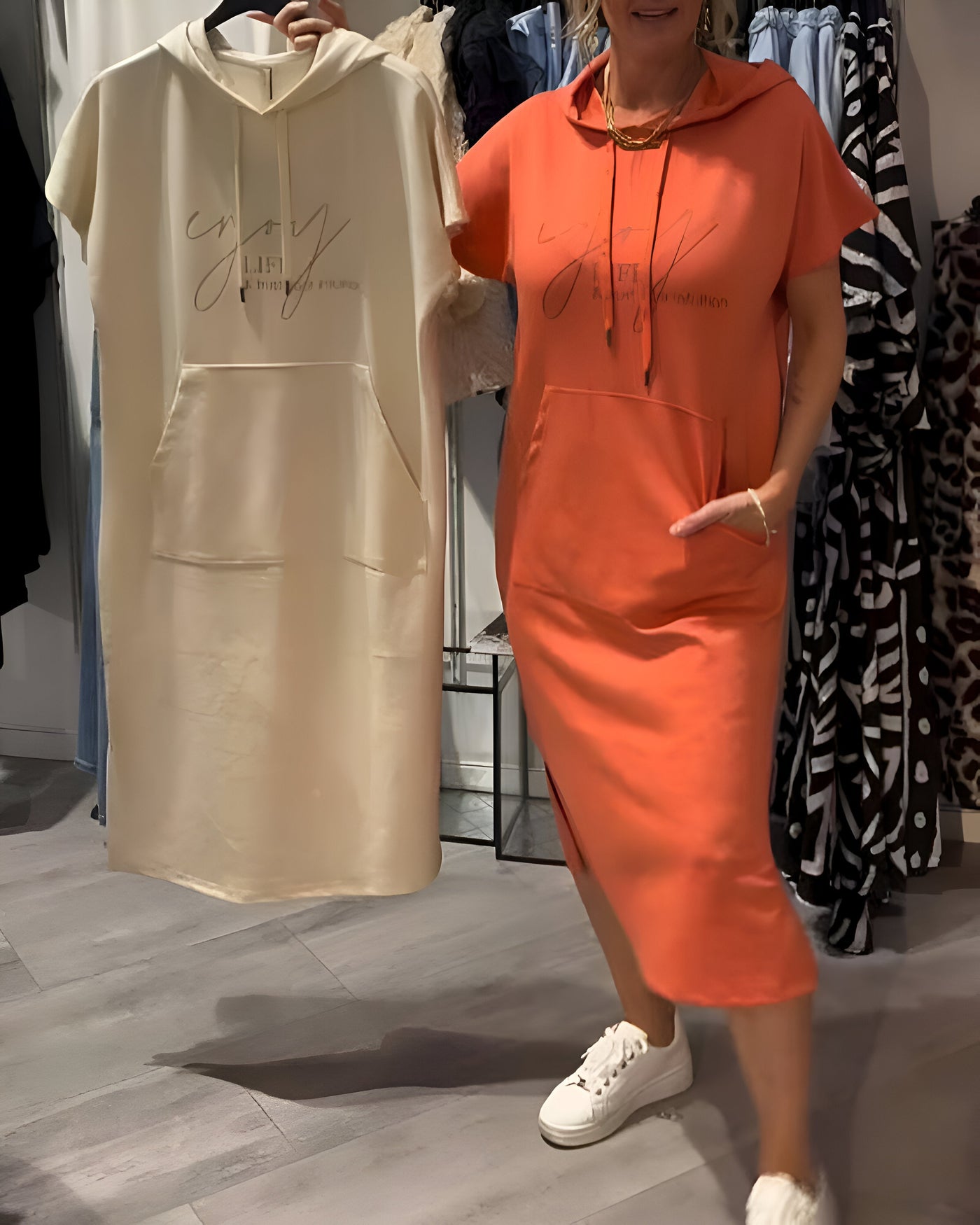 Vera – Lässiges Kapuzenkleid mit Stil