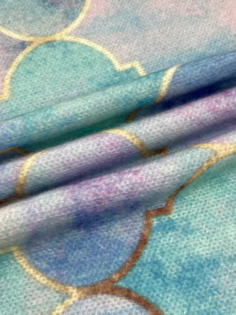 Erica | Aurora Glow Pullover