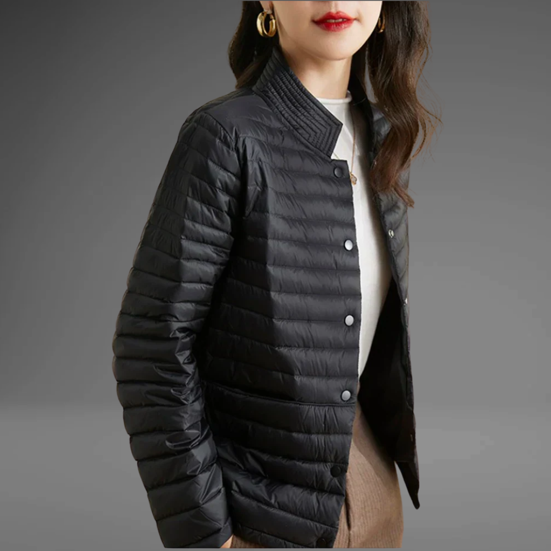 LUCIANA – Feine Seidenjacke für Frühling & Sommer