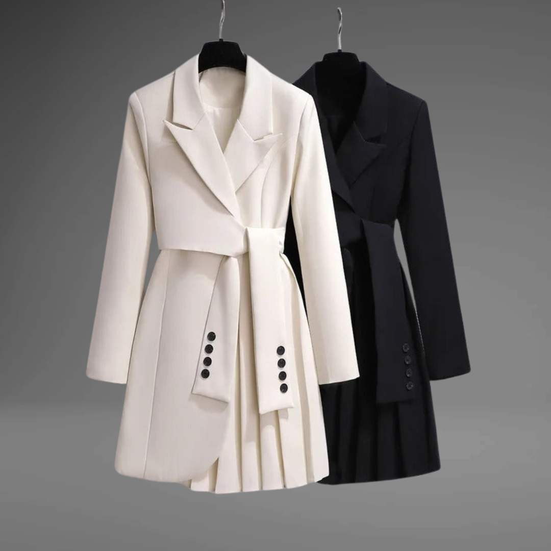 LOUISA – Eleganter Mantel mit Faltendetails