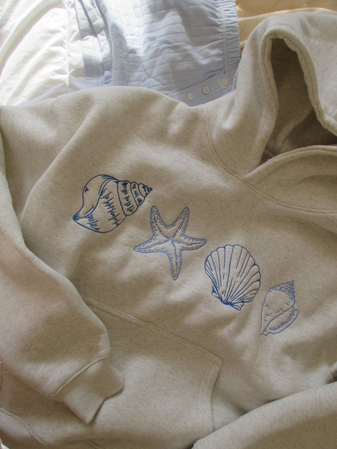Ocenia | Unisex Sweatshirt mit Muscheln