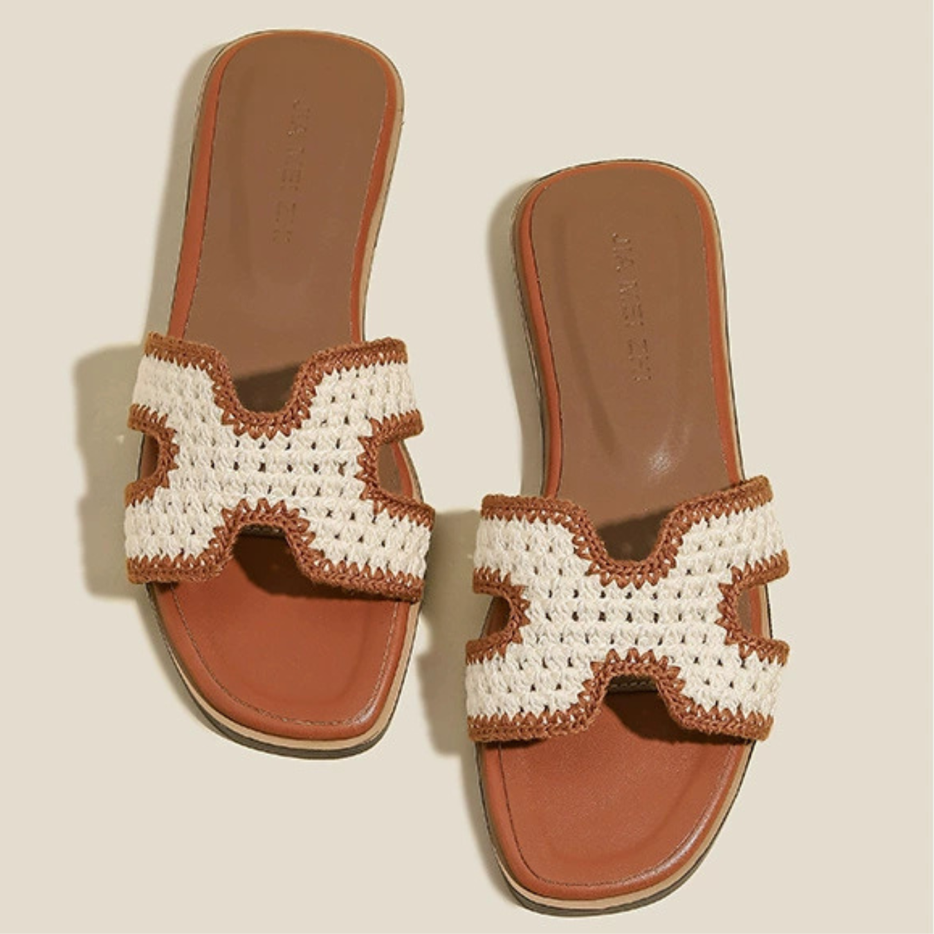 ADÈLE RAPHIA | SOMMERLICHE SANDALEN