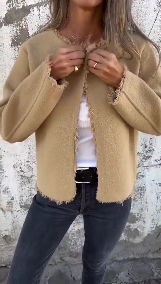 NORTHLINE STUDIO | JACKEN MIT ROHEM RAND