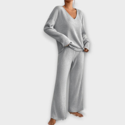 Kathy - Gemütliches Zwei Teiler Set