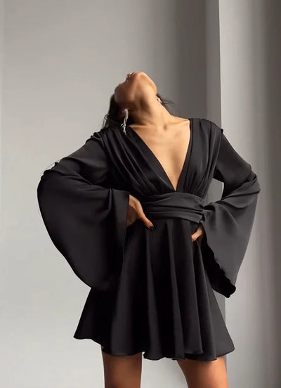 Bernstein - Satin Kleid mit lockeren Ärmeln